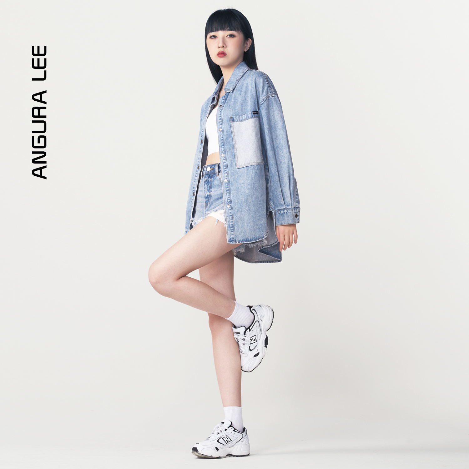 新款寬松女裝牛仔外套寬松慵懶風(fēng)外套現(xiàn)貨落肩無彈淺藍色牛仔衫